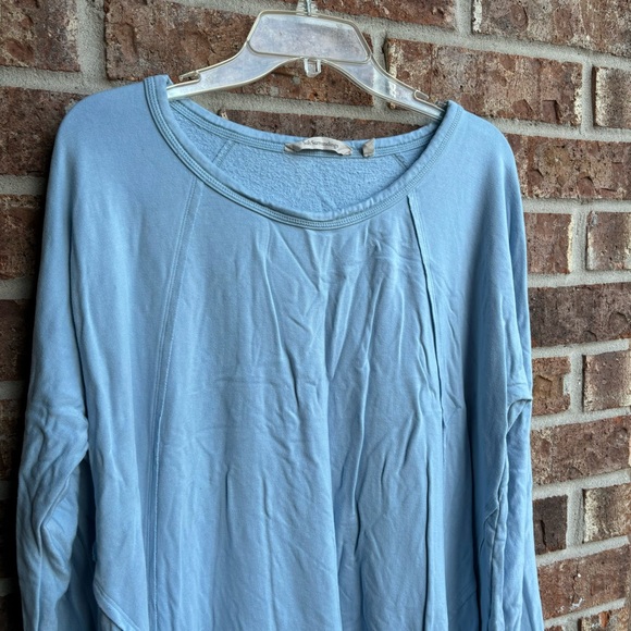 Soft Surroundings Blue Long Sleeve Rounded Neckline Sweatshirt - Picture 3 of 6